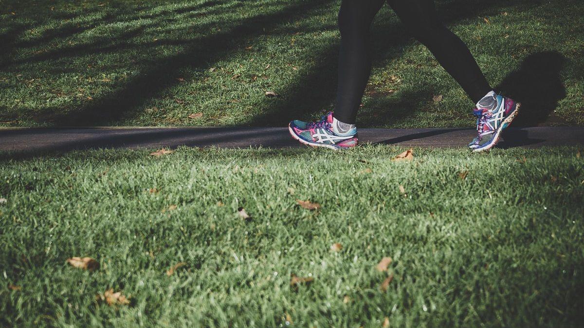 ¿Qué beneficios tiene para nuestra salud caminar 6.000 pasos diarios?