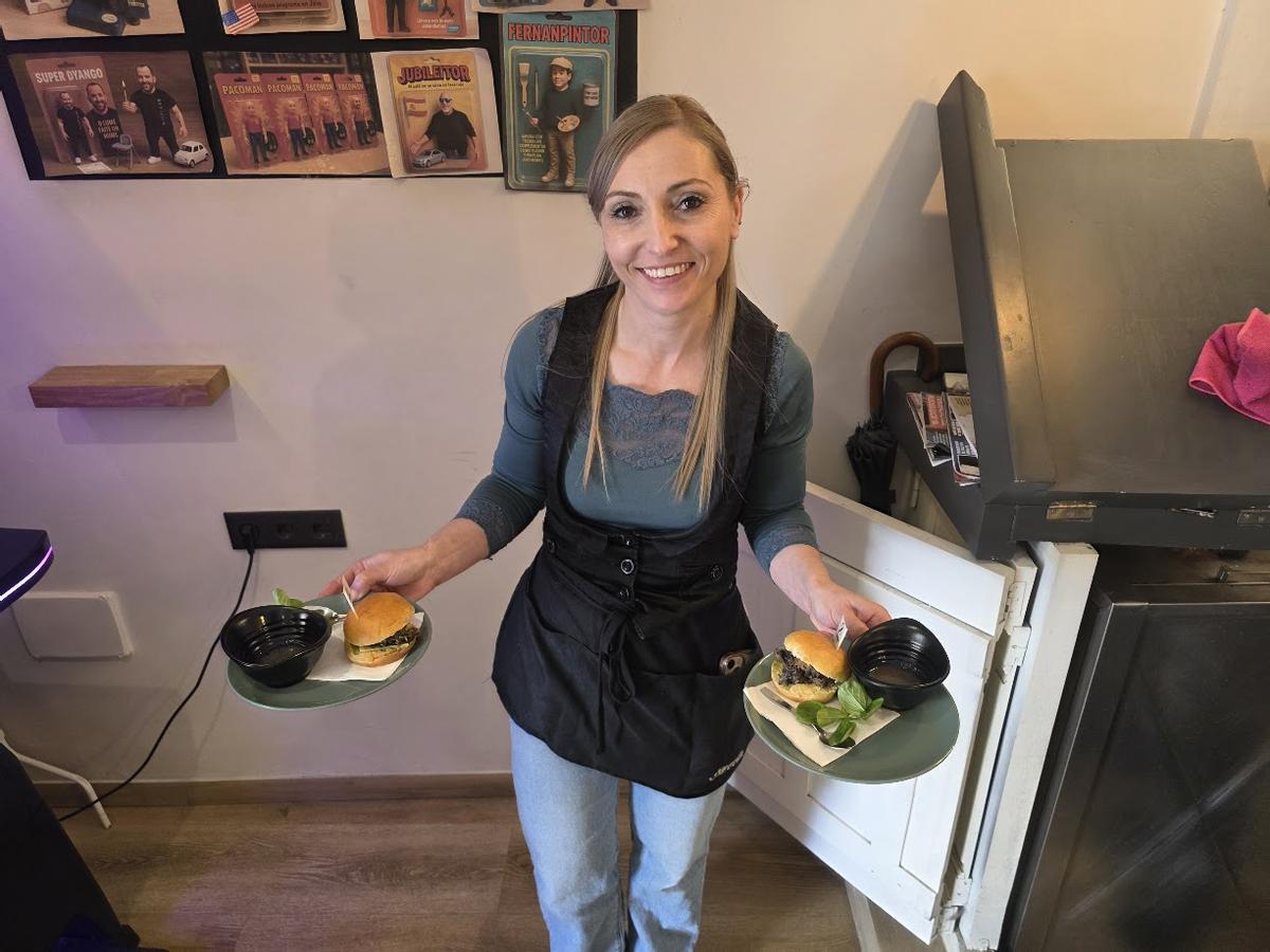 Tapas de lamprea ofrecidas en la cafetería Telebar de Pontecesures.