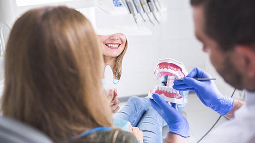 Cuida tu salud bucodental en estos dos clínicas dentales de Elche