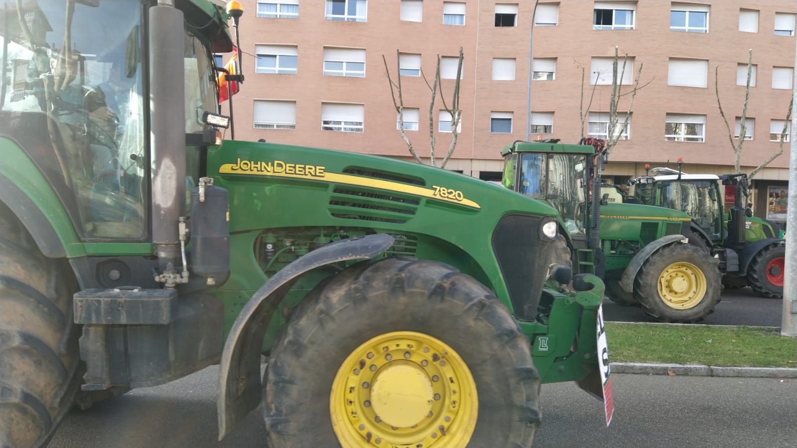 GALERÍA | Tractorada en Zamora: las mejores imágenes de un martes histórico para el campo de la provincia