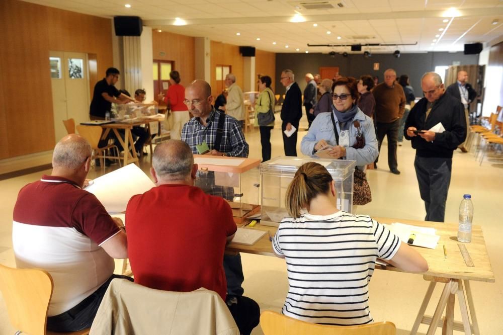 La jornada electoral arranca en A Coruña