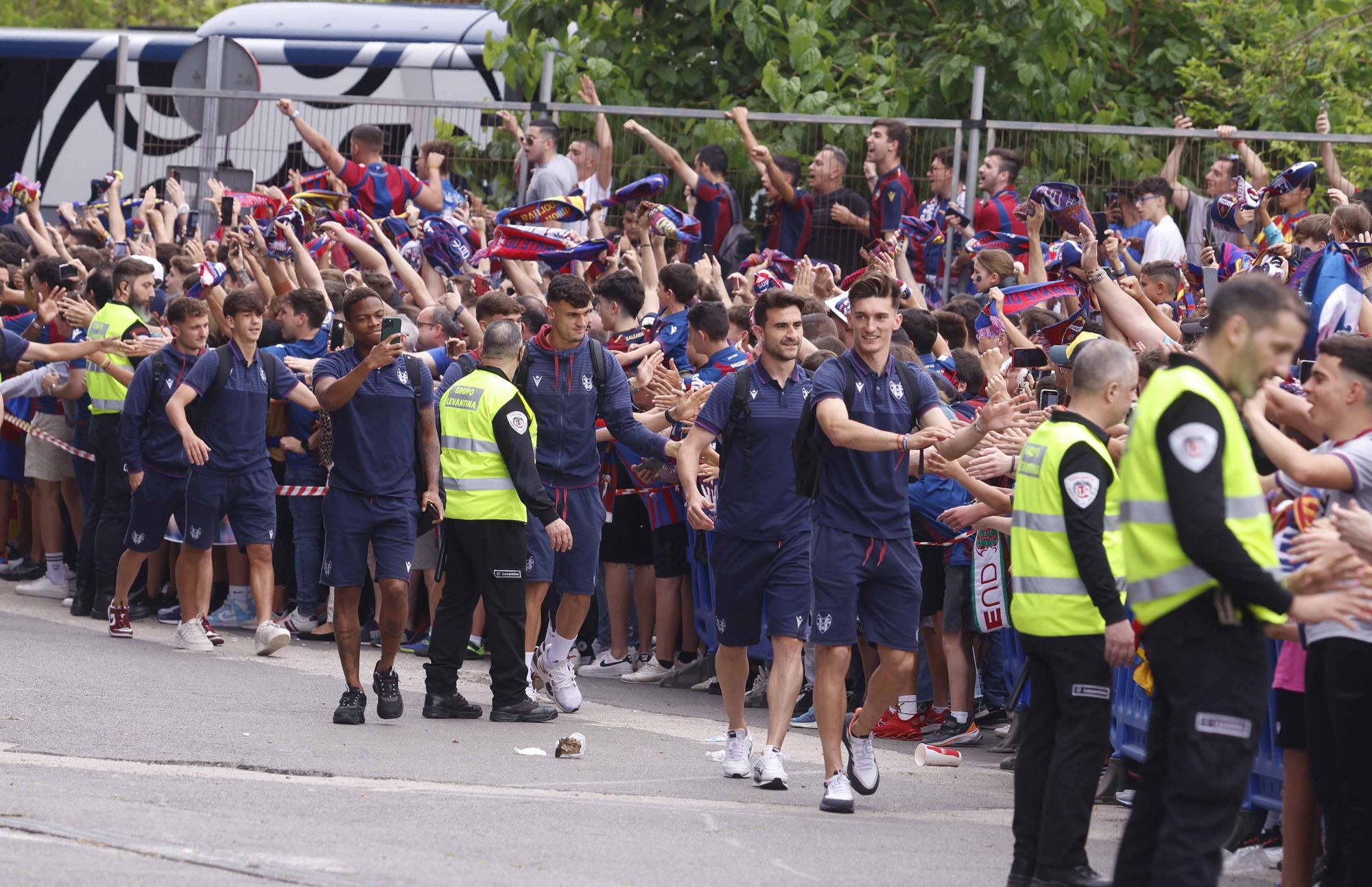 Así fue la emocionante recepción al Levante UD