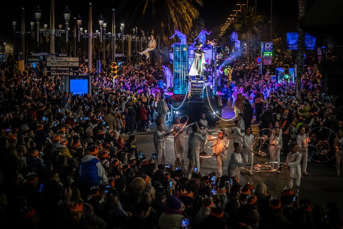 La Cabalgata vuelve a llenar de magia Barcelona