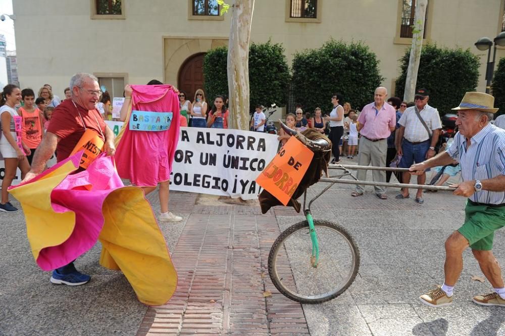 Manifestación de los padres de La Aljorra