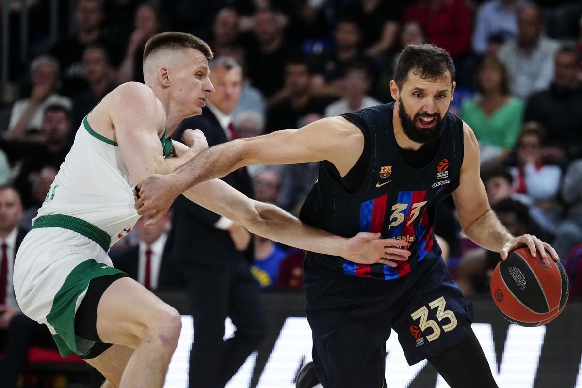 Vesely impulsa el Barça a un il·lusionant 2-0 davant el Zalgiris