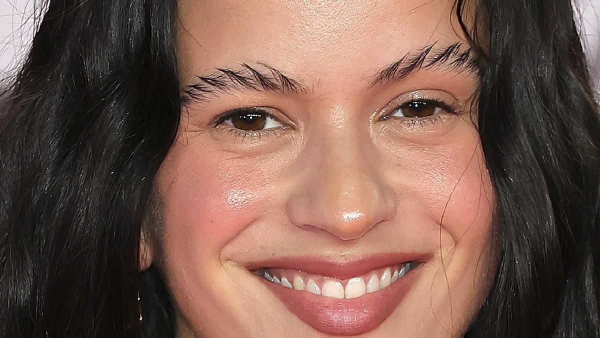 Las cejas de Rosalía en los Grammy Latino