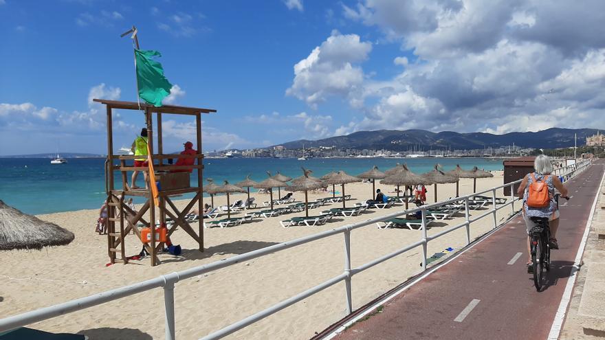 Iniciado el servicio de vigilancia y socorrismo en seis playas de Palma