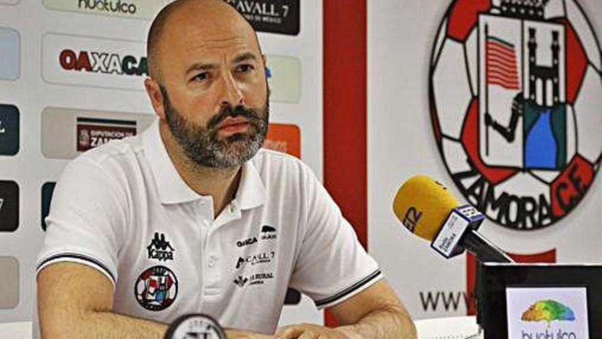 David Movilla, ayer en rueda de prensa previa al encuentro ante el Atlético Bembibre en el Ruta de la Plata.