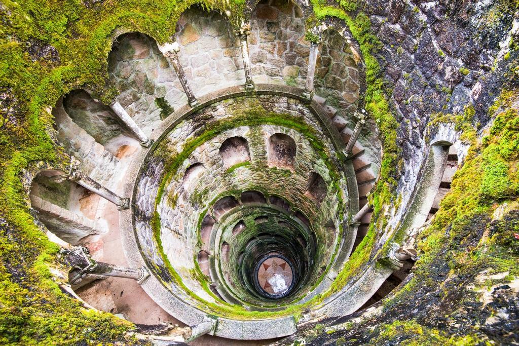 El impresionante pozo es una de las atracciones turísticas más famosas de Sintra