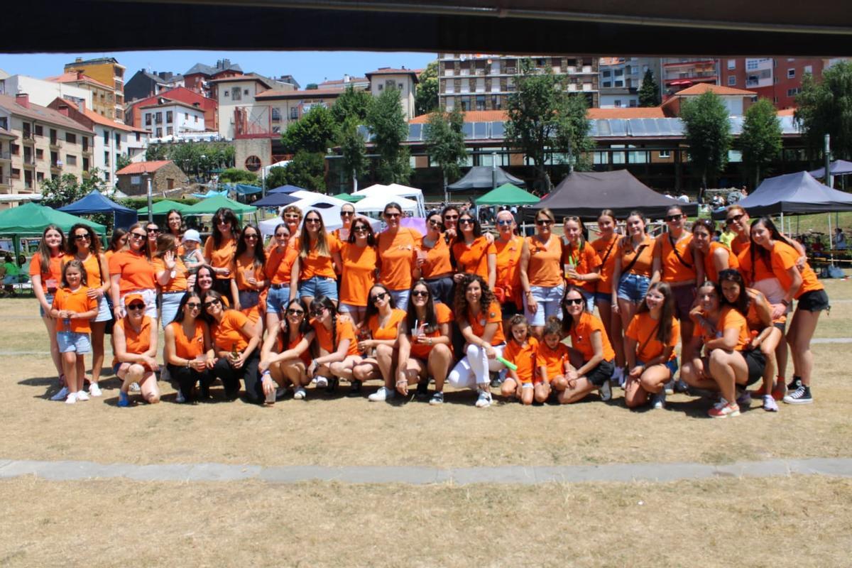 En imágenes: la romería del prao del molín preludia las fiestas del Carmen en Cangas En imágenes: la romería del prao del molín preludia las fiestas del Carmen en Cangas
