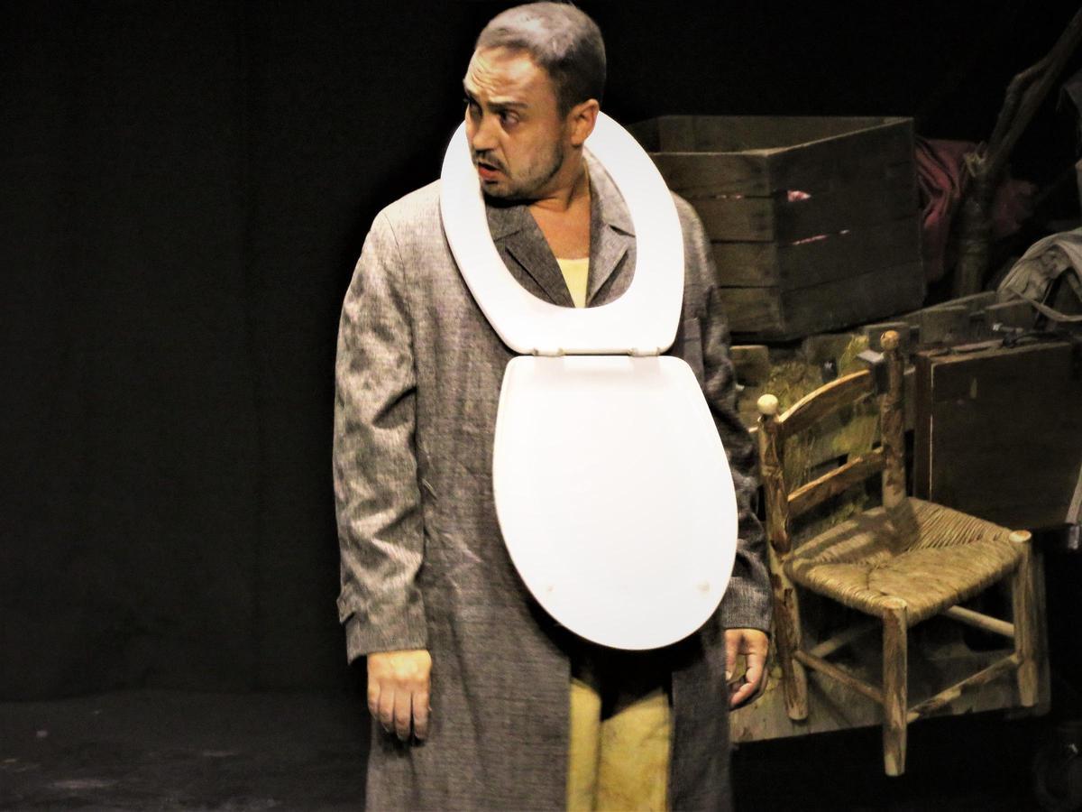 Sahara Teatre en escena con "Ñaque".