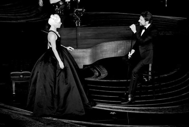 Bradley Cooper y Lady Gaga cantan 'Shallow' en la 91 edición de los premios Oscar