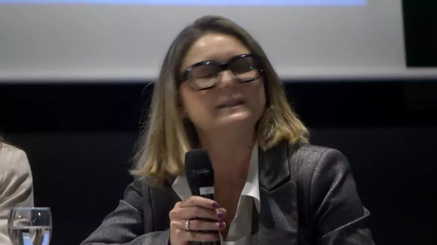 Intervención de Maite Bachiller, directora oficina Caixa Popular Xàtiva en el Foro Más que Empresas de la Costera