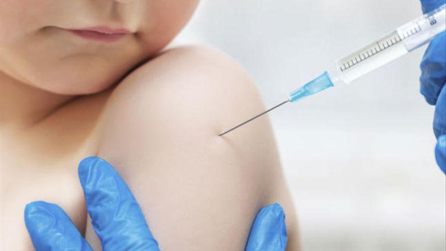 Canarias ha administrado en total 3.955.948 dosis de vacunas contra la COVID-19