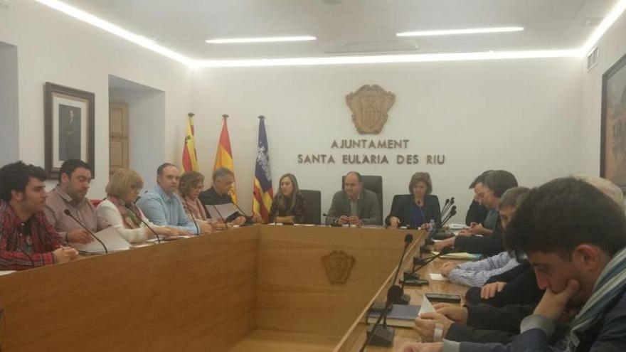 Santa Eulària defiende el desdoblamiento del colegio de Sant Carles