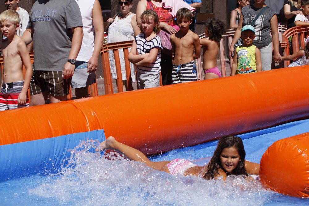 Lloret inaugura el tobogan aquàtic «Splash Slide»