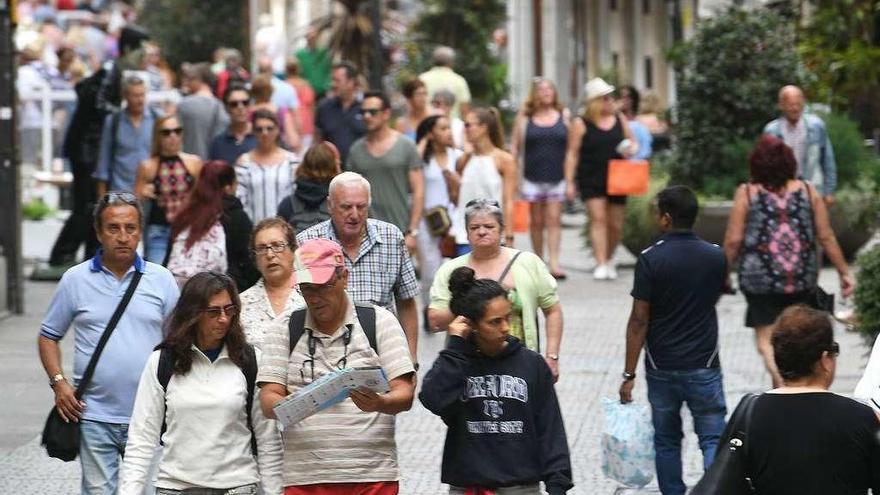 Un grupo de turistas en A Coruña.