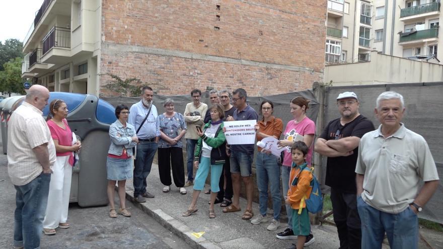 Polèmica pel canvi d&#039;ubicació d&#039;uns contenidors a Sant Narcís