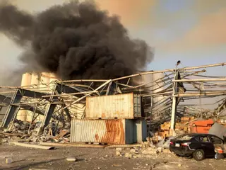 Fuerte explosión en un almacén de Beirut
