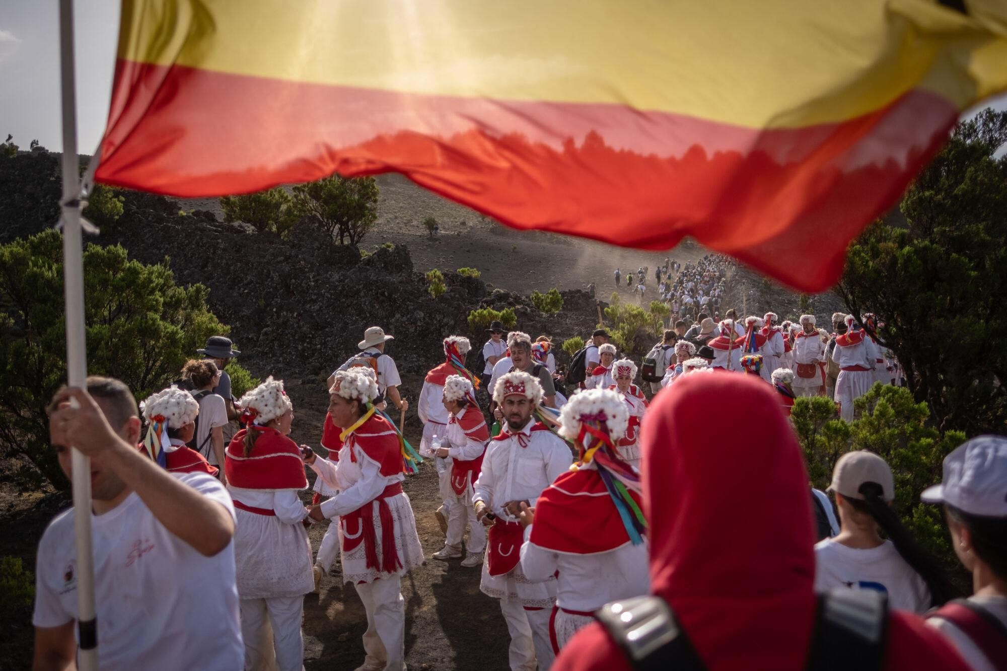 Bajada de la Virgen de Los Reyes en el Hierro
