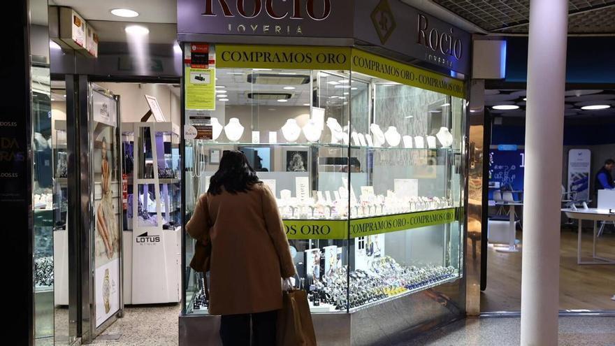 La joyería cordobesa espera tener 'la denominación de origen' de sus productos antes del verano