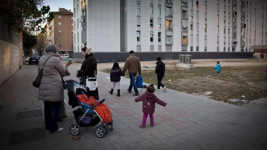 La justicia europea avala el veto a la reagrupación familiar si se prevé que no habrán ingresos