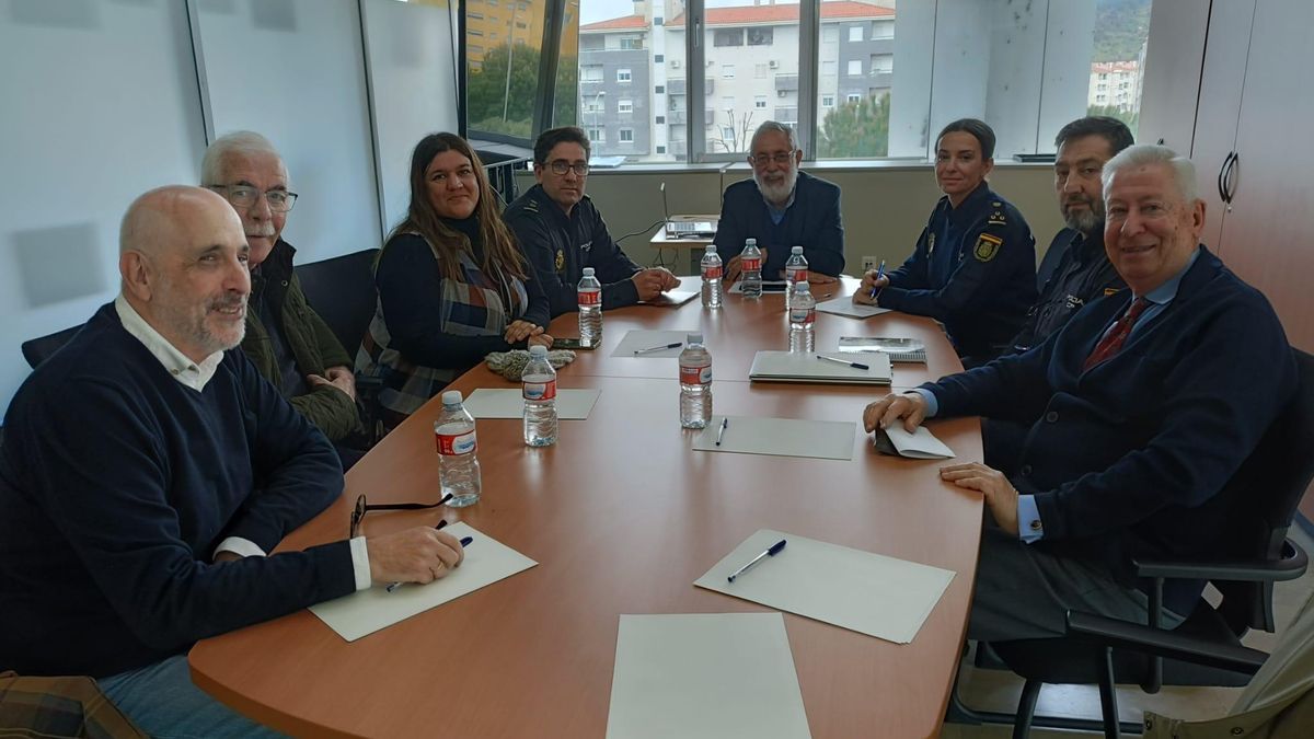Intramuros pide un Grupo Operativo de Respuesta de la Policía Nacional en Plasencia.