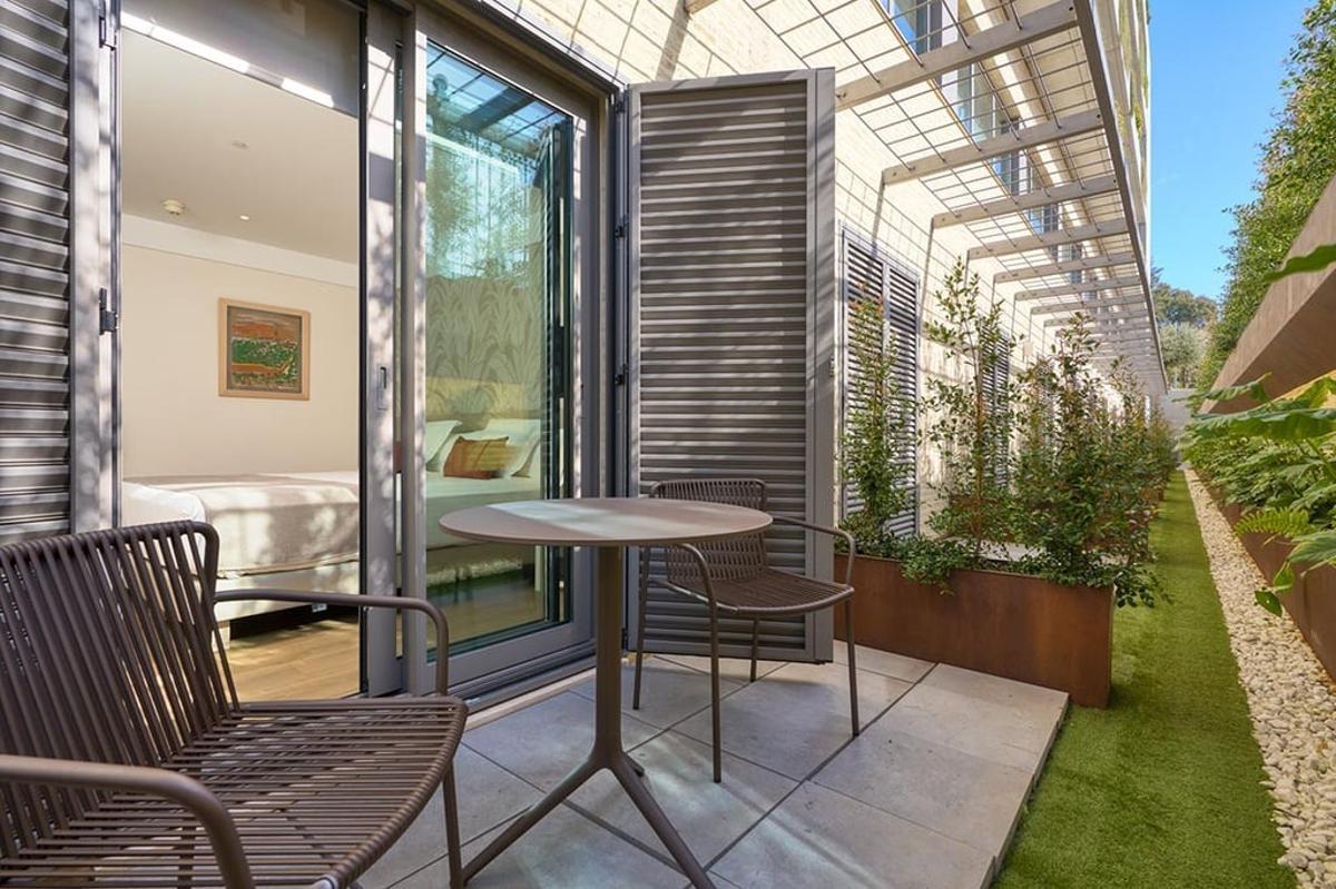 Habitaciones con jardín del nuevo Hotel Ybarra Sevilla.