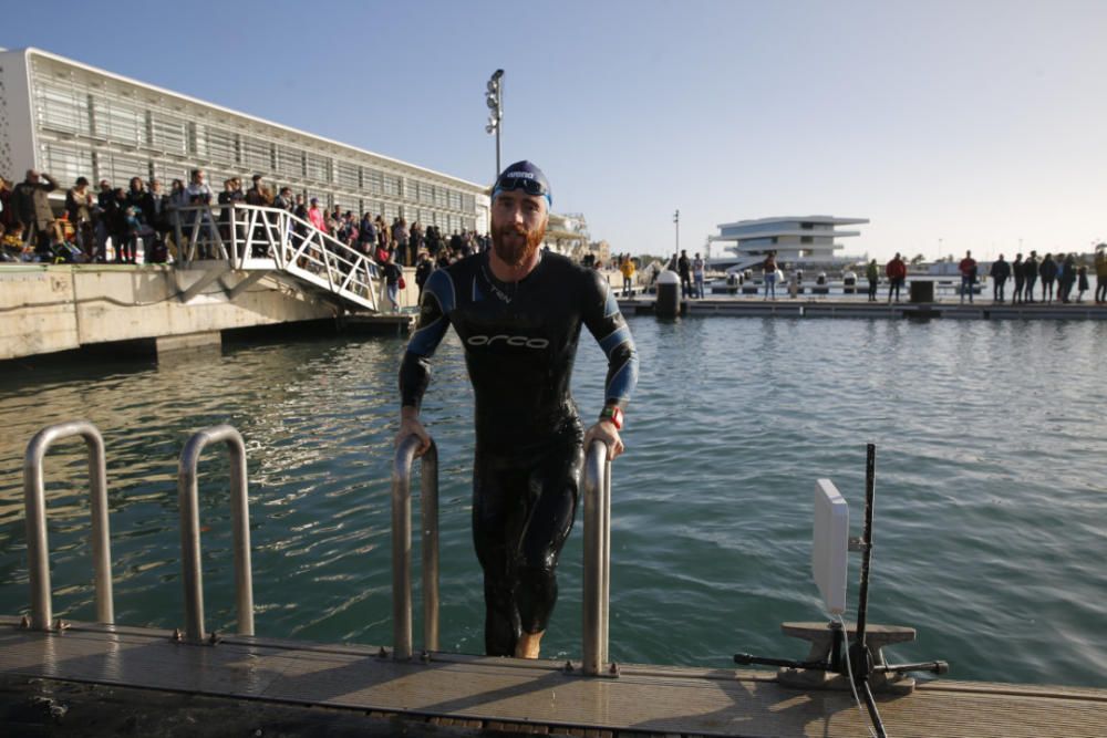 Travesía a nado al Puerto de València - Travesía de Nadal