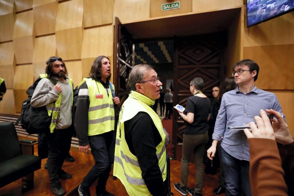 Polémica en el Pleno del Ayuntamiento de Zaragoza