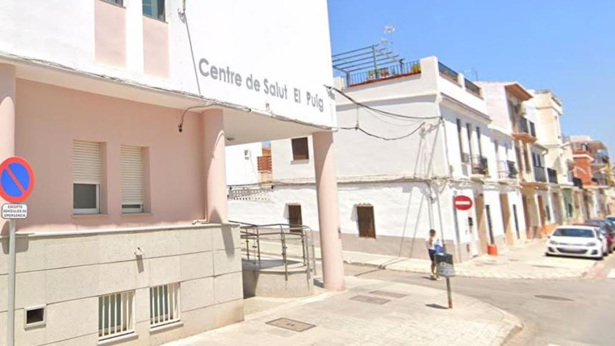 Centro de salud de El Puig en el que falleció la menor atragantada.