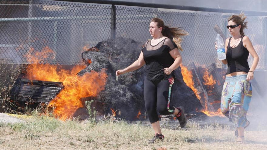 «Hem hagut de marxar de casa corrents perquè teníem les flames a tocar»