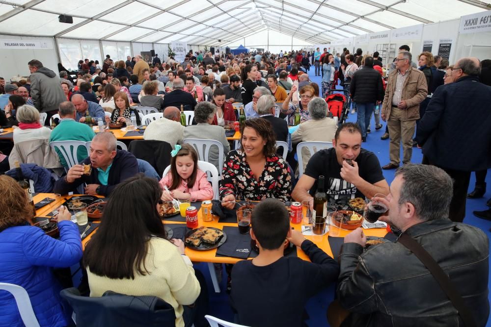 Más de 35.000 personas agotan las raciones de la Festa do Choco en Redondela.