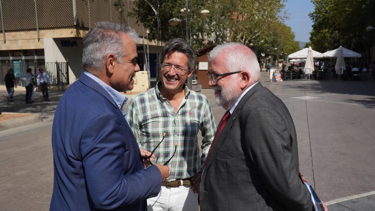 Los doctores Juan Antonio Vallejo, Juan de la Haba y Rafael Solana.