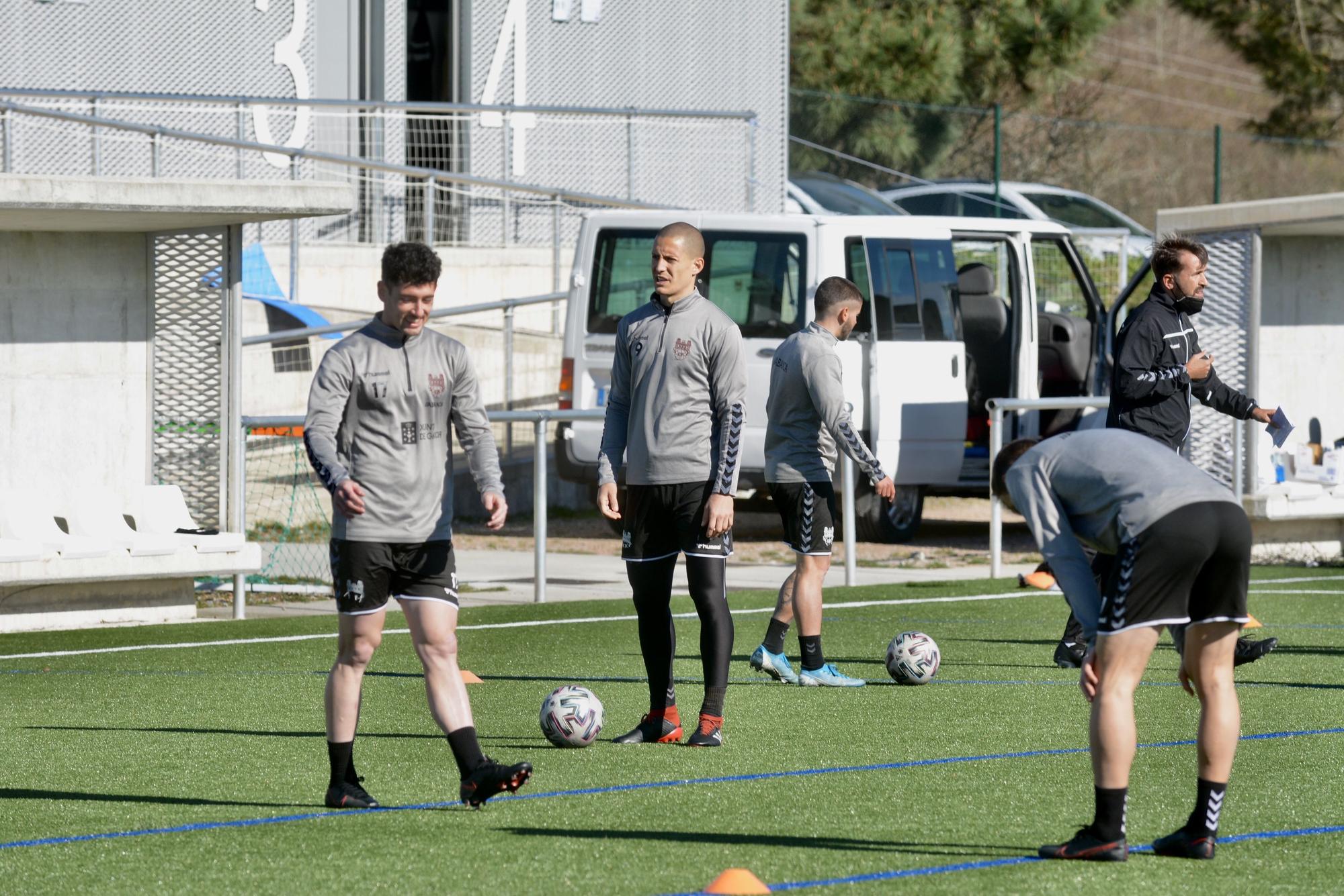 Luisito vuelve a los entrenamientos tras su trombo