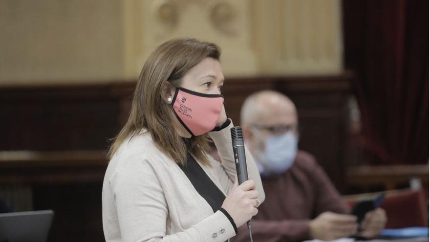 Mercedes Garrido en el Parlament.