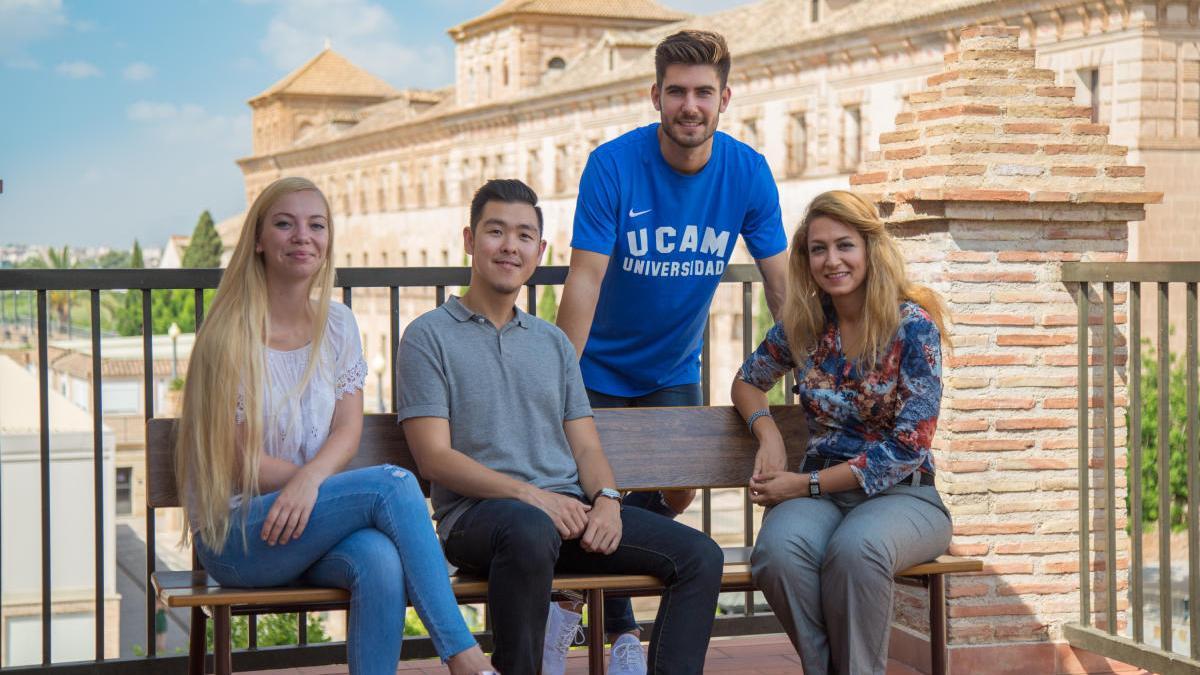 La UCAM, décima universidad de España más valorada por sus alumnos