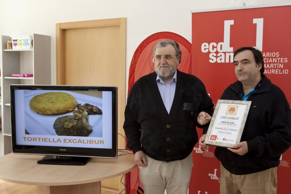 Entrega de premios del concurso de tortillas en El Entrego