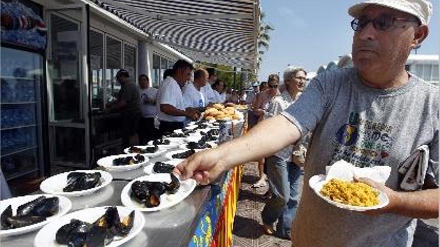 Protesta contra la ley de Costas en la Malva-rosa el pasado verano.