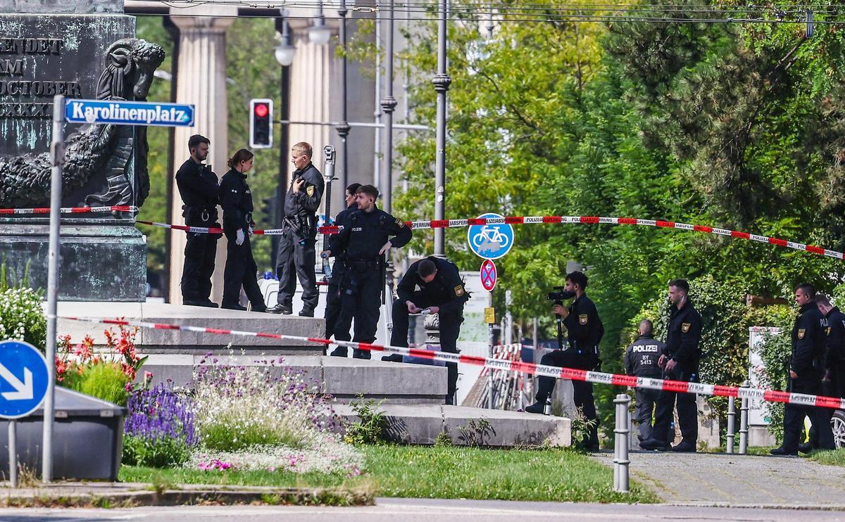 Police shoot down suspect carrying firearm near NS documentation center in Munich