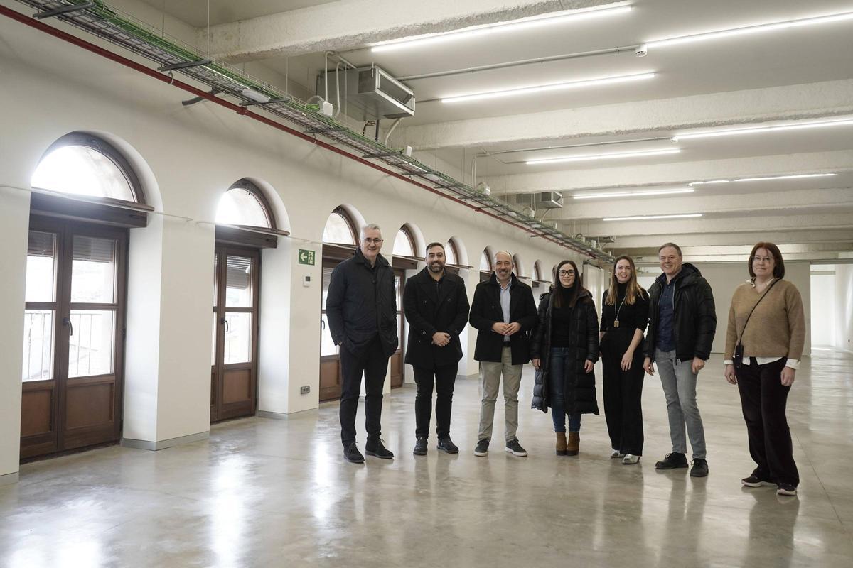 Vila, Garcia, Aloy, Infante, Comas, Closes i Puchades, aquest matí en la planta que es destinarà a emmagatzematge d'obres