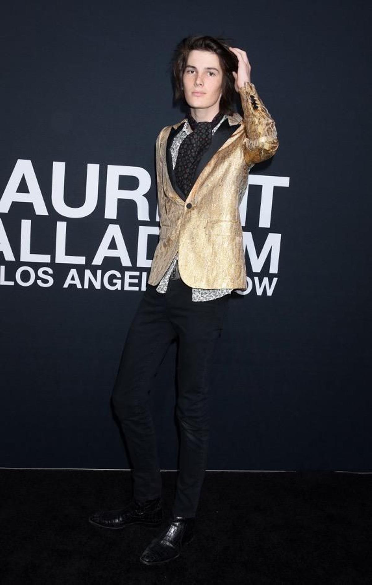 Todos los asistentes al desfile de Saint Laurent, Dylan Brosnan.