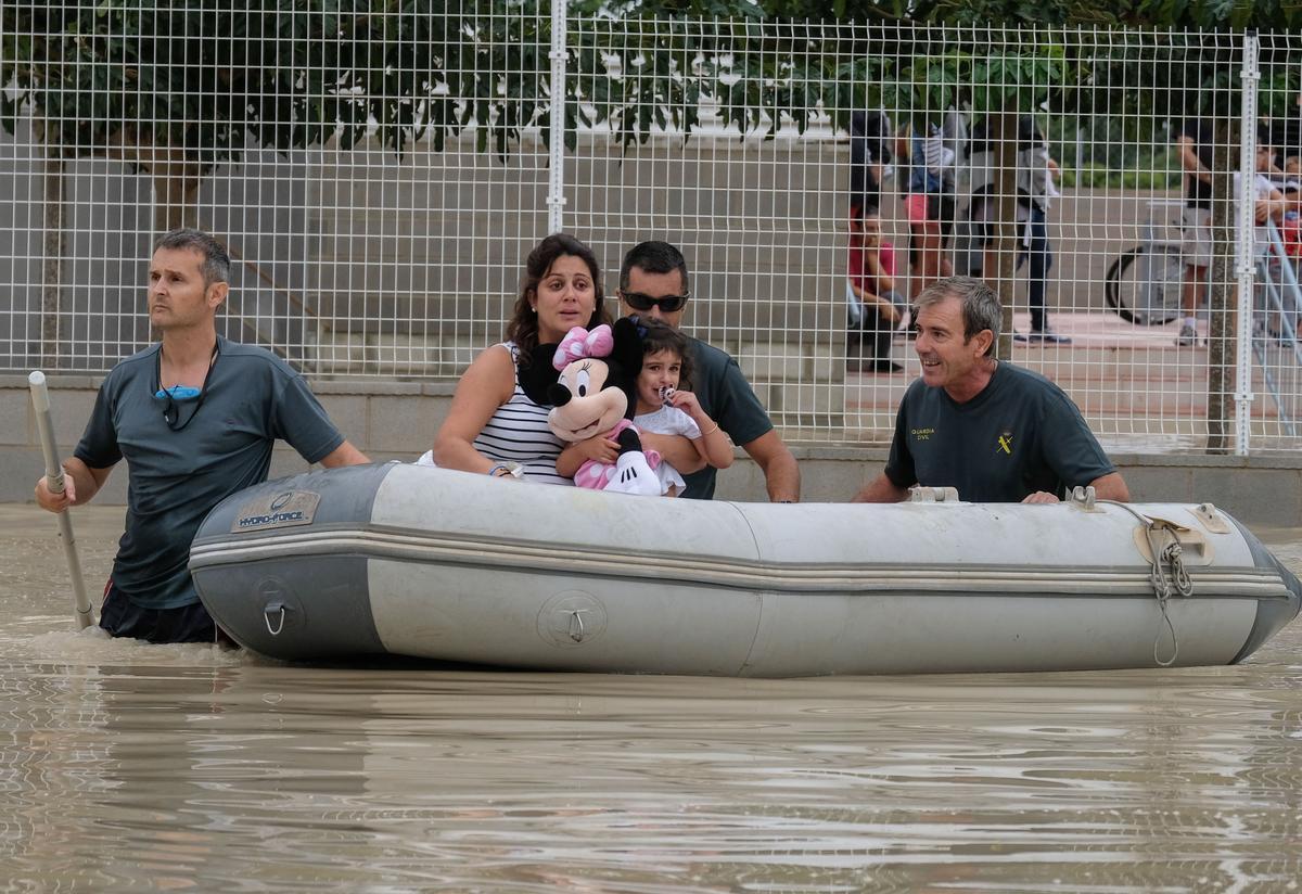 Intervención de rescate durante las inundaciones de mediados de septiembre de 2019 en la Vega Baja