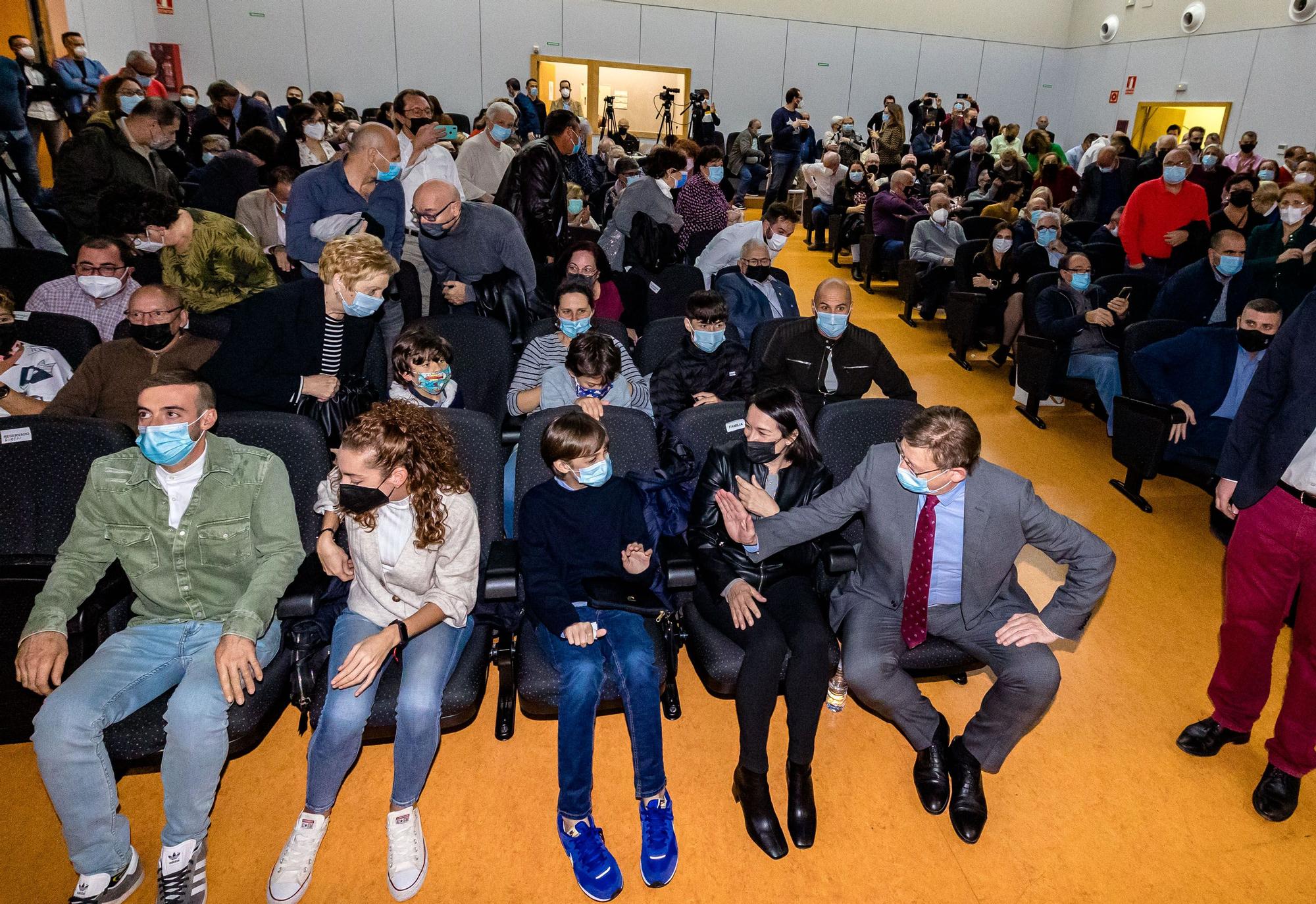 Homenaje al exalcalde de Benidorm Agustín Navarro