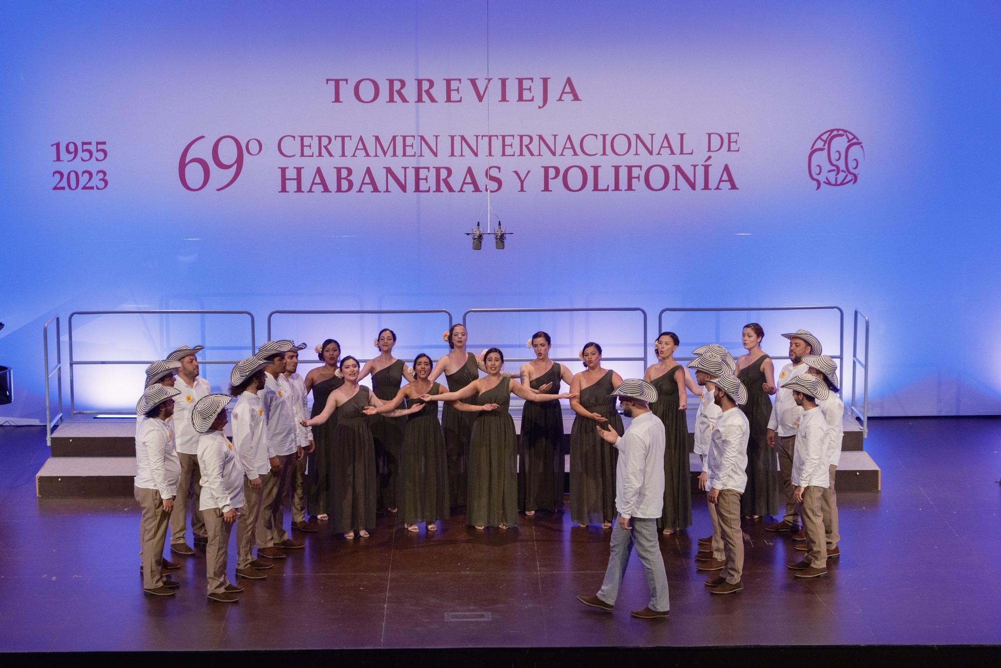 Velada de exhibición de las mejores masas corales y entrega de premios del Certamen Internacional de Habaneras y Polifonía de Torrevieja