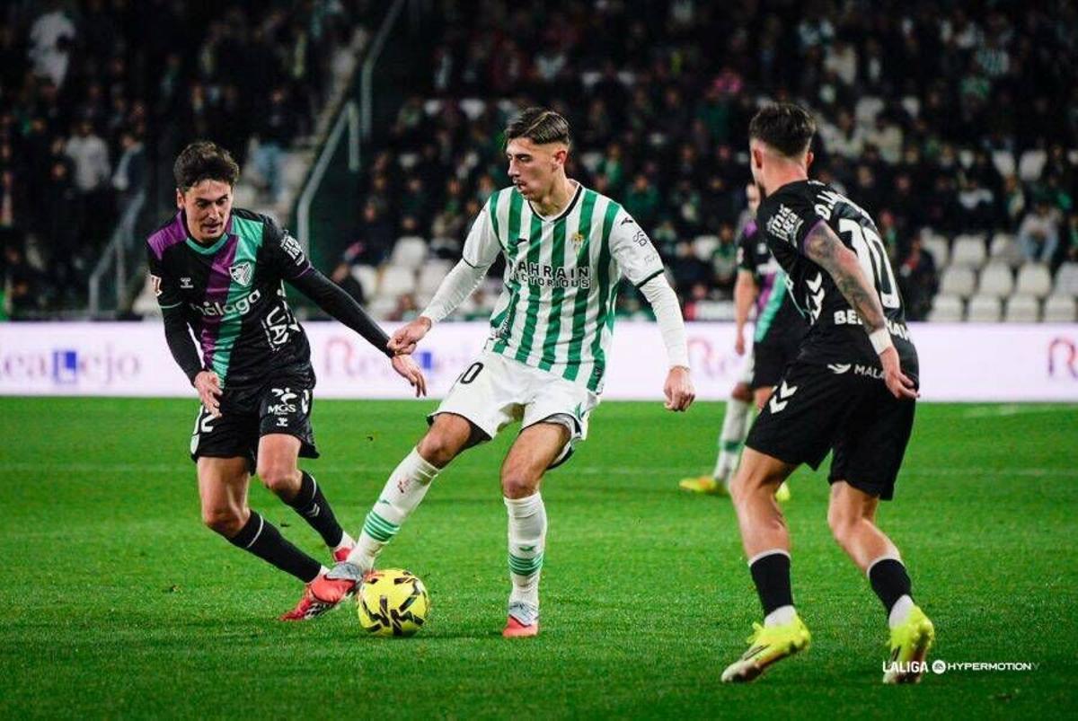 Imágenes de la victoria del Málaga CF ante el Córdoba CF (0-1)