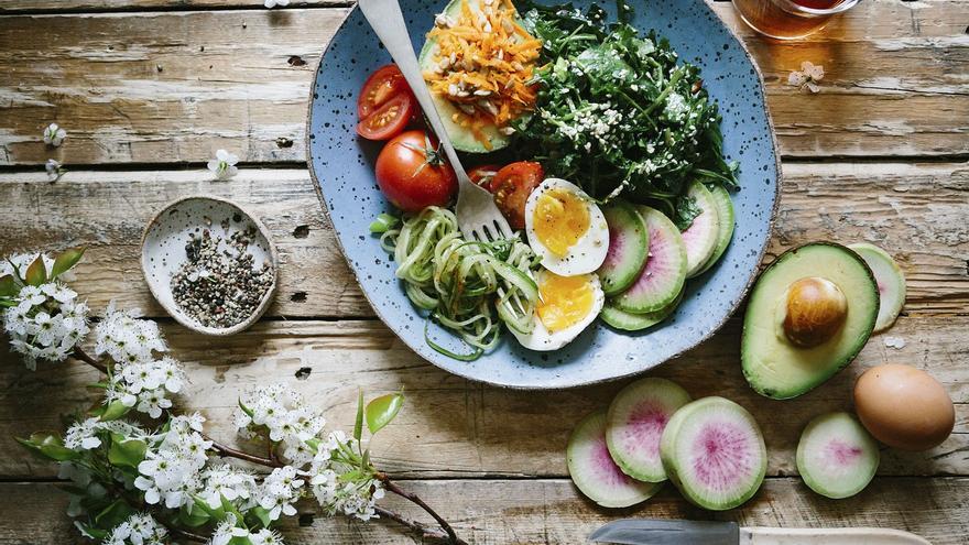 Dieta FAFO: ejemplos de menús del régimen más recomendado del momento