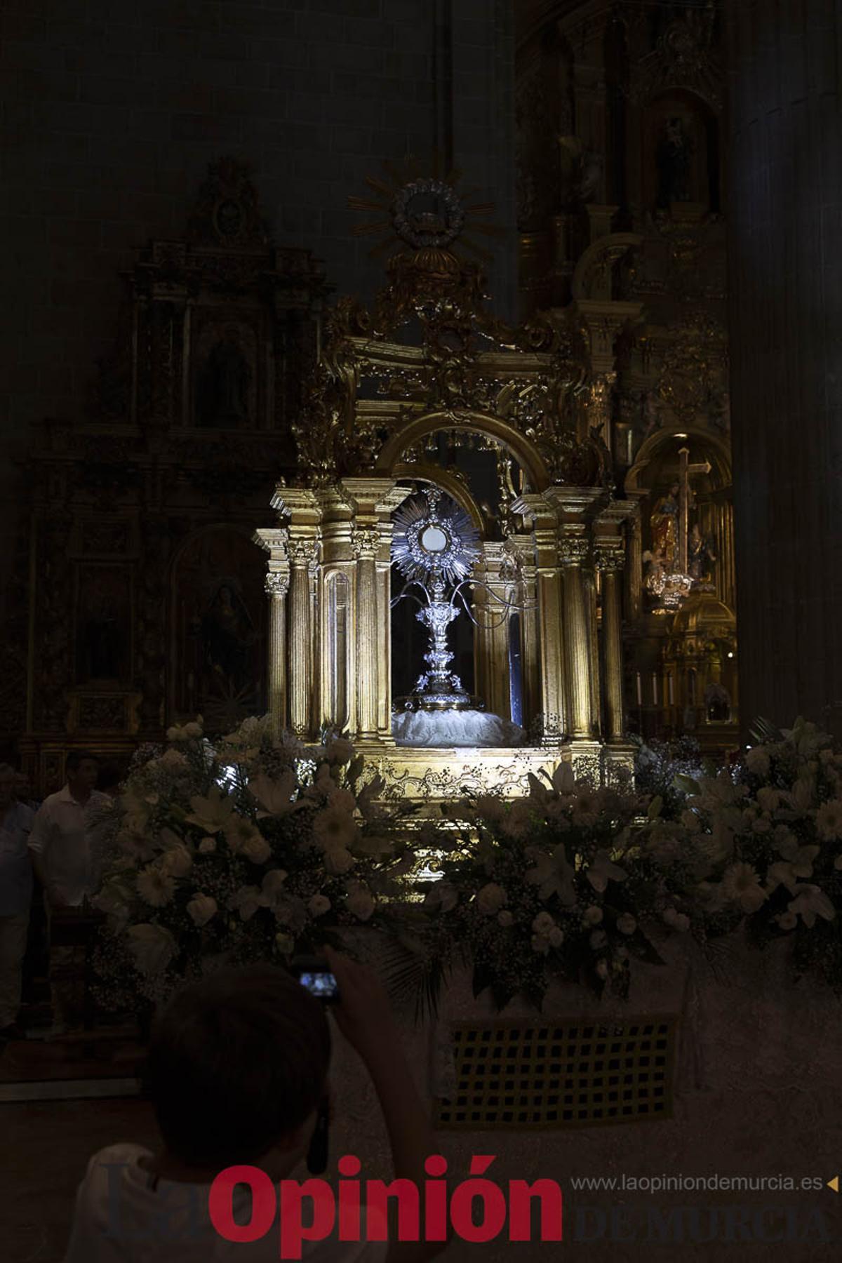 El Corpus procesiona por las calles de Caravaca El Corpus procesiona por las calles de Caravaca