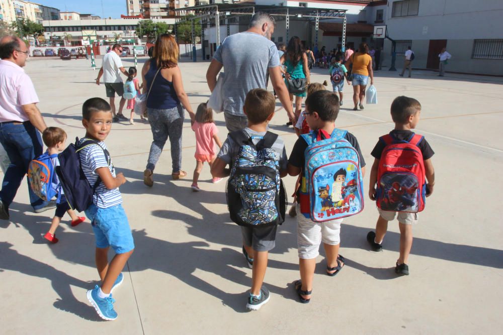 Los niños de Infantil y Primaria vuelven al cole después de las vacaciones