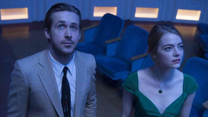 Ryan Gossling y Emma Stone, en &#039;La La Land&#039;.